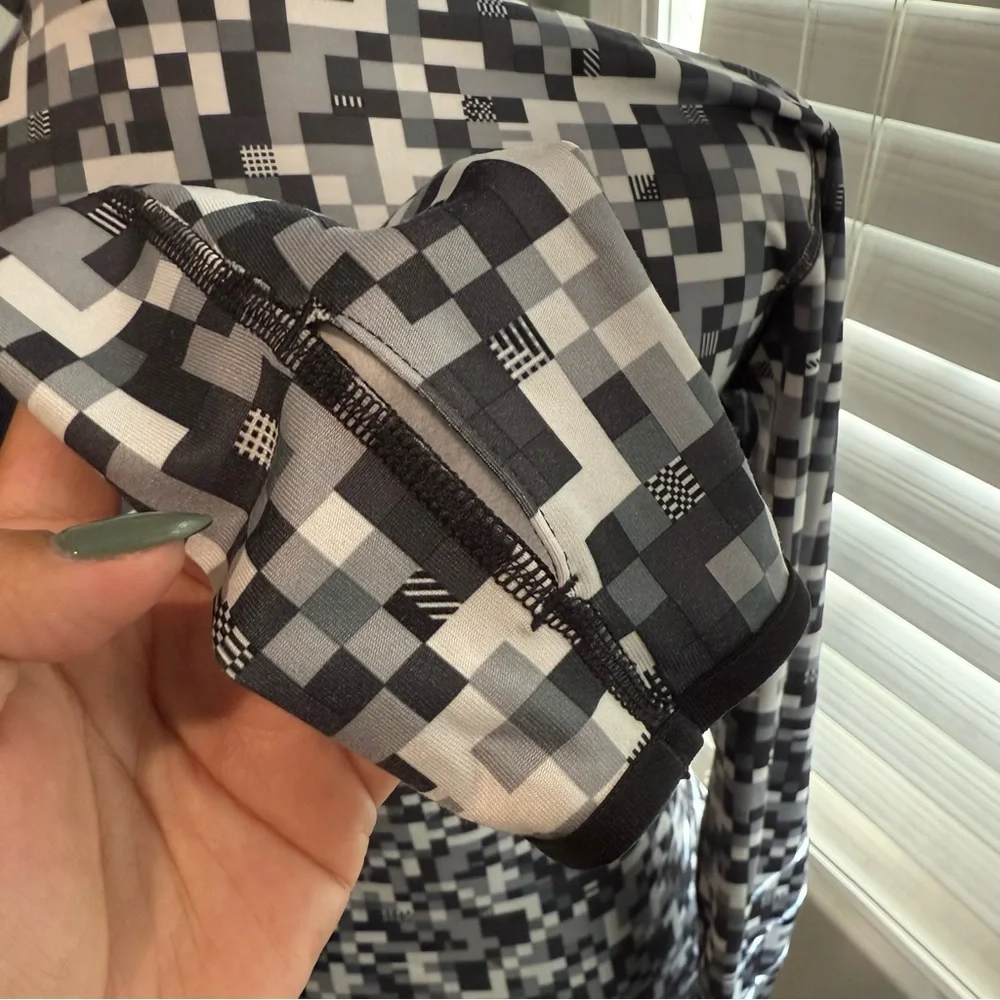 Nike Pro Dri-Fit Glitch‎ Hoodie